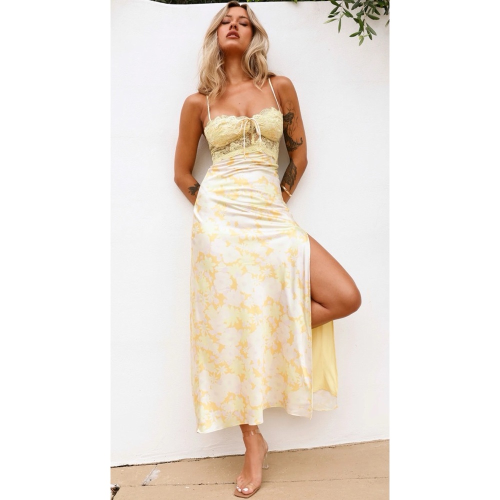 Hello Molly Love From Me Satin Floral Maxi Dress Size US 4 Small